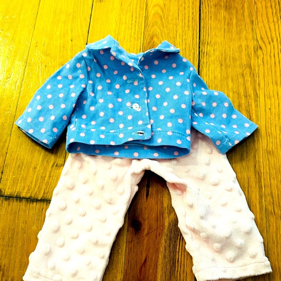 American Girl dolls (2), furniture, books, shoes, clothes, etc ($750 value)! - Picture 8 of 15